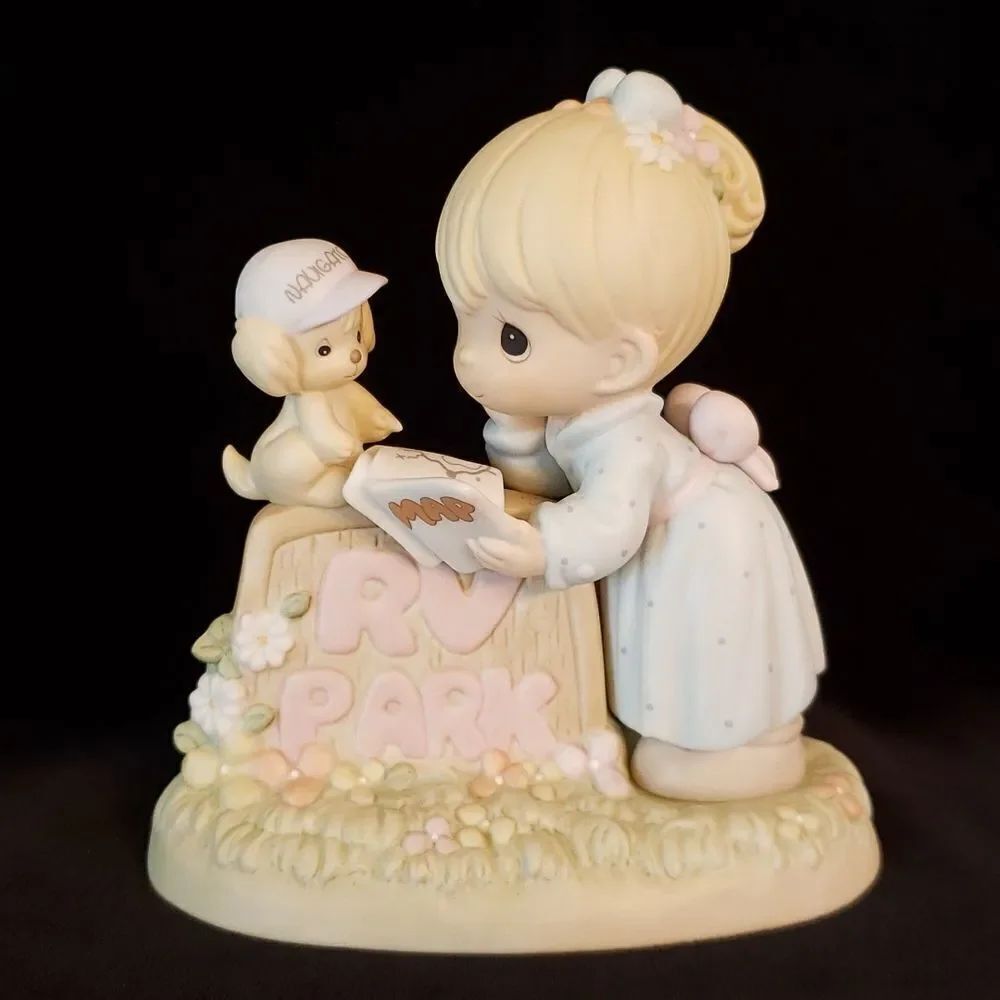 Vintage Enesco Precious Moments Porcelain Figurine 1999 "RV Haven' Fun or What"